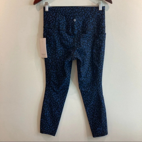 ATHLETA Sz M Salutation Stash Pocket II 7/8 Leopard Print  Tight Leggings - Picture 6 of 13